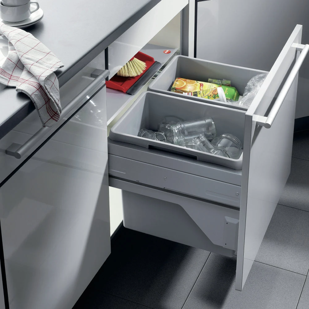 Hailo Euro-Cargo Soft Close 60 Waste Bin, 56 Litre Capacity 1 Hailo Euro-Cargo Soft Close 60 Waste Bin, 56 Litre Capacity