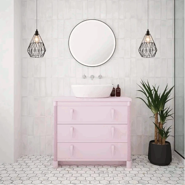 Eden E27 IP44 Framed Pendant Light 2 Eden E27 IP44 Framed Pendant Light - Image 2