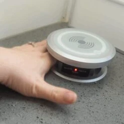 Motorised Pop Up Socket - With Qi Charger & Bluetooth Speaker -Lighting Specialty Store SY8994SPEAKER5